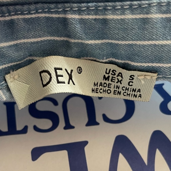 Dex collared t-shirt dress with button down - Picture 4 of 4